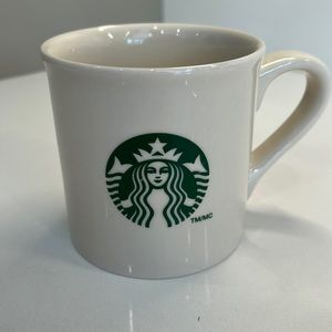2013 Starbucks green siren Mermaid Logo mug